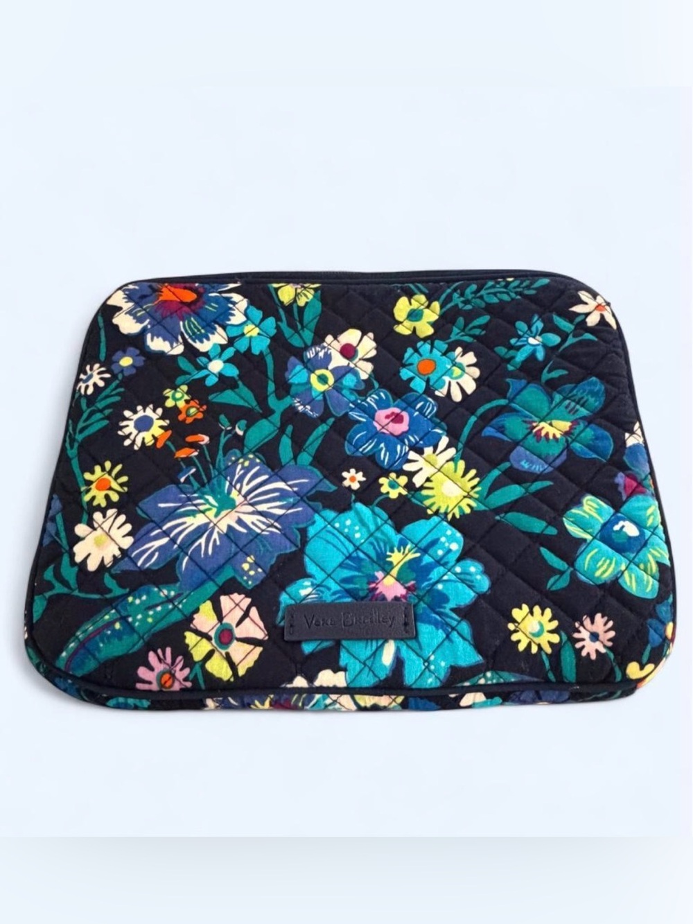 Vera Bradley-Multi Colored Floral Tablet Pouch (EUC)